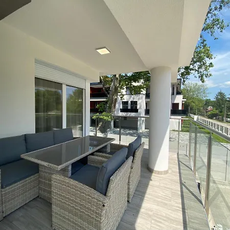 Sunshine Homes Luxury شقة زاماردي