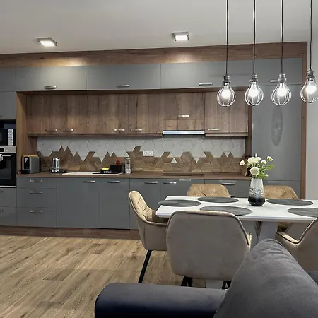 Sunshine Homes Luxury *