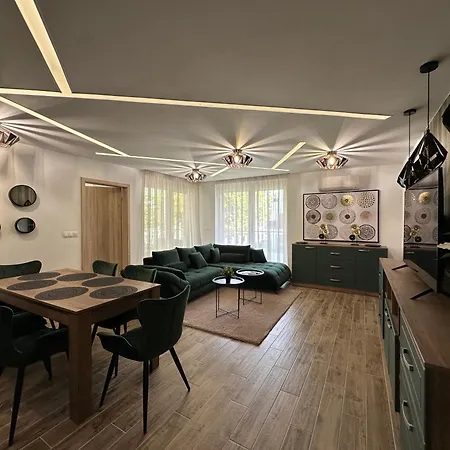 Sunshine Homes Luxury شقة